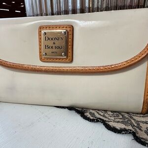 Dooney & Bourke White Patent Leather with Tan Trim Continental Clutch Wallet